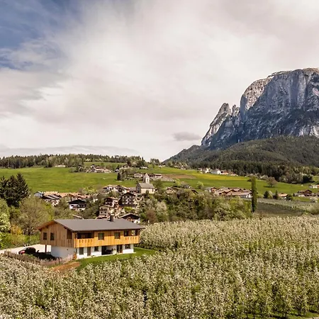 Ferienwohnung Neuhuberhof Völs am Schlern Exterior foto
